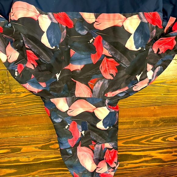 Roxy Ski, Snow, Jacket in Navy/pink. Great Cond, Insulated, Waterproof, Warm, 16 - Picture 11 of 11